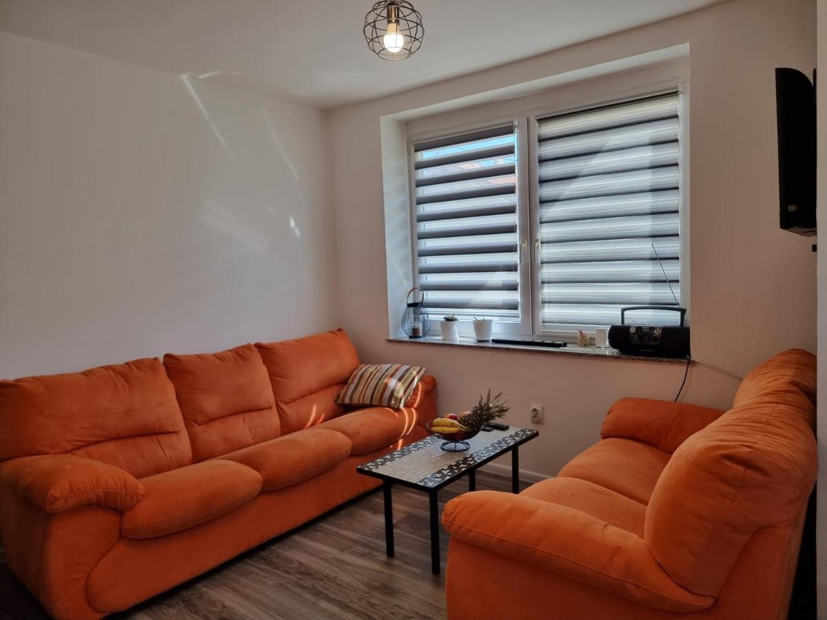 Lavanda Livno Buitenkant foto